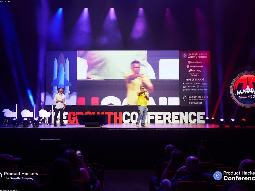 យុទ្ធសាស្ត្រស្លុត: បង្កើនសមត្ថភាពការផ្សាយពាណិជ្ជកម្ម